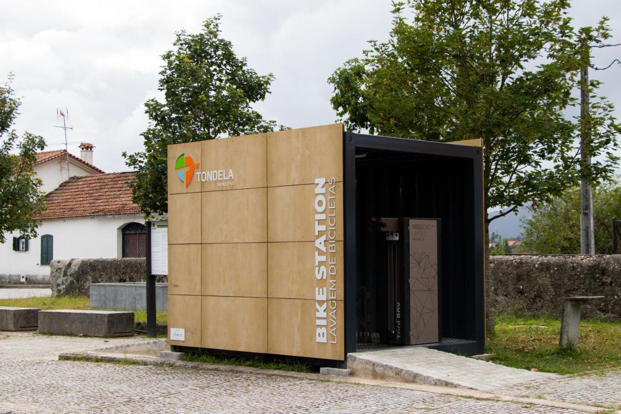 Ninho D'Arara Bed and Breakfast Tondela Exteriör bild