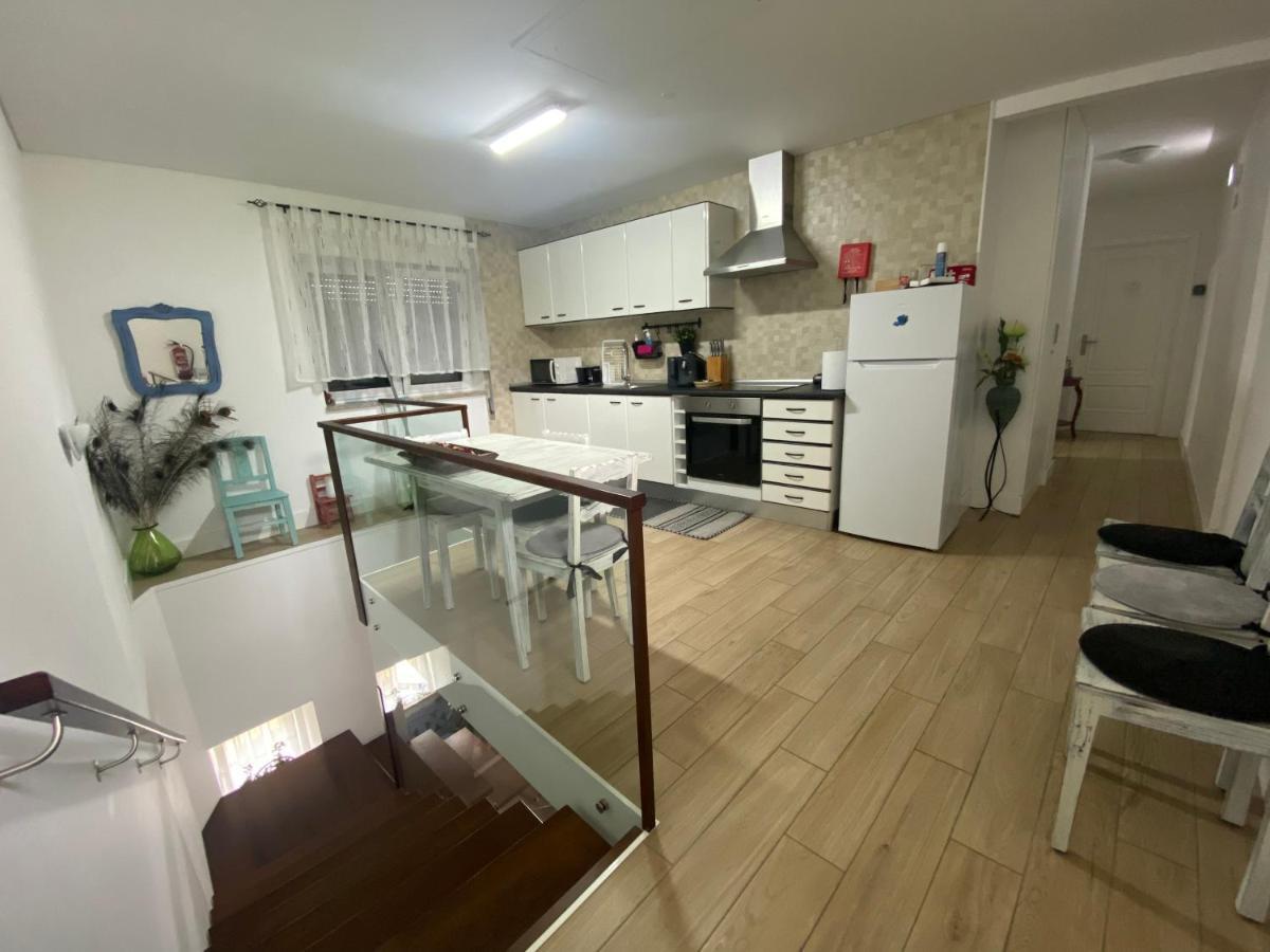 Ninho D'Arara Bed and Breakfast Tondela Exteriör bild